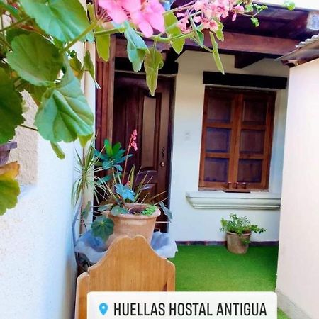 Huellas Hostal Antigua Екстер'єр фото