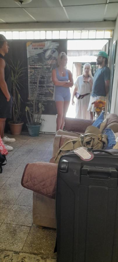 Huellas Hostal Antigua Екстер'єр фото