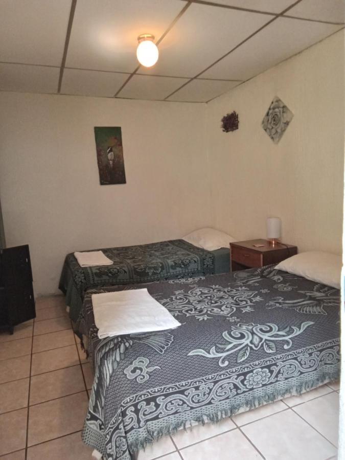 Huellas Hostal Antigua Екстер'єр фото