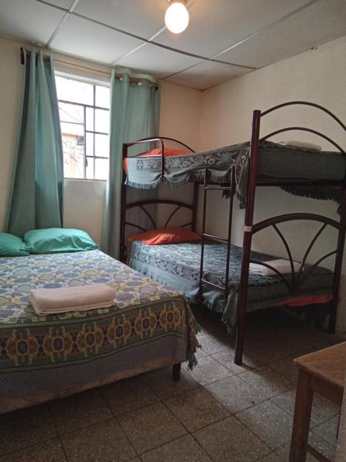 Huellas Hostal Antigua Екстер'єр фото