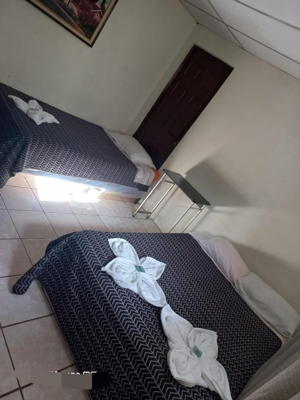 Huellas Hostal Antigua Номер фото